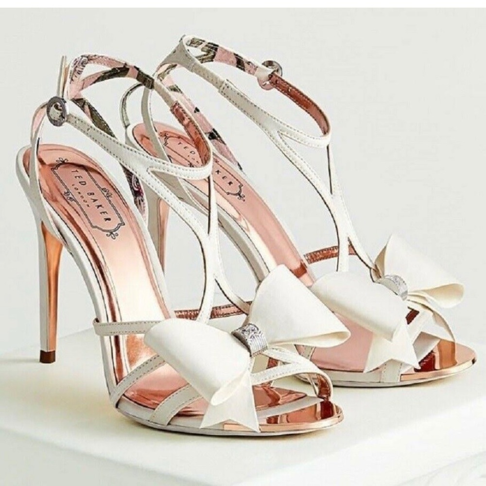 Ted Baker Beautiful heels great condition